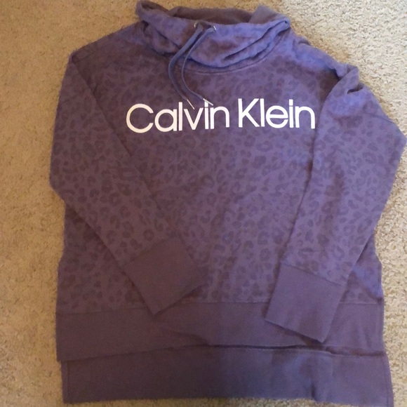 **NEW** Calvin Klein sweatshirt - Picture 1 of 2